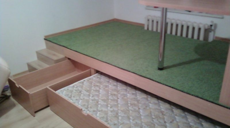 Готовая кровать-подиум в детскую комнату